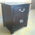 Pedestal with 2 doors