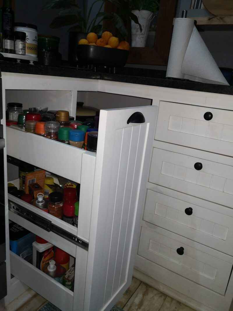 Floor Corner Unit  1300 & 1100mm  other corner 600 D