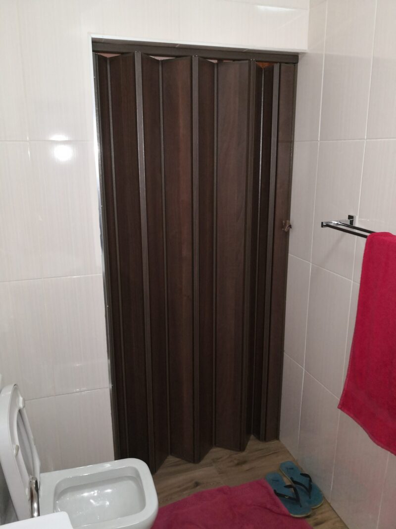 Bathroom Wood Folding Door